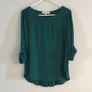 🛍 Loft green top with pleated back